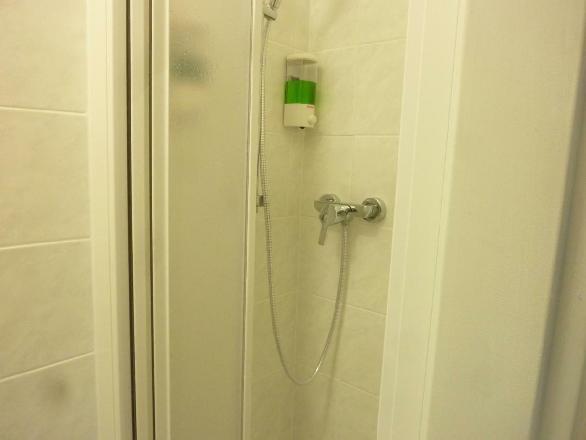 Apartman Van Ng Prague Exterior photo